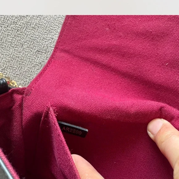 Louis Vuitton Black & Cream Monogram Chain Crossbody Wallet - Picture 4 of 7